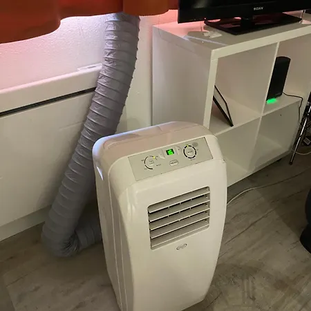 Appartement Quai 86 - Studio, Clim Mobile, Parking, Proche Gare & Centre
