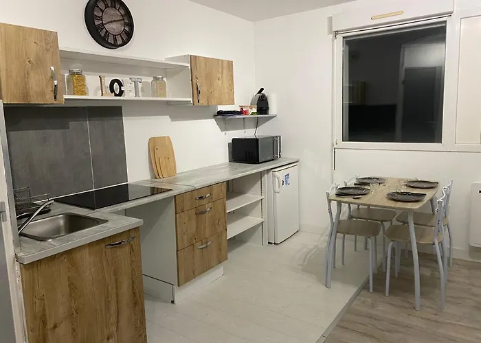 Quai 86 - Studio, Clim Mobile, Parking, Proche Gare & Centre Poitiers