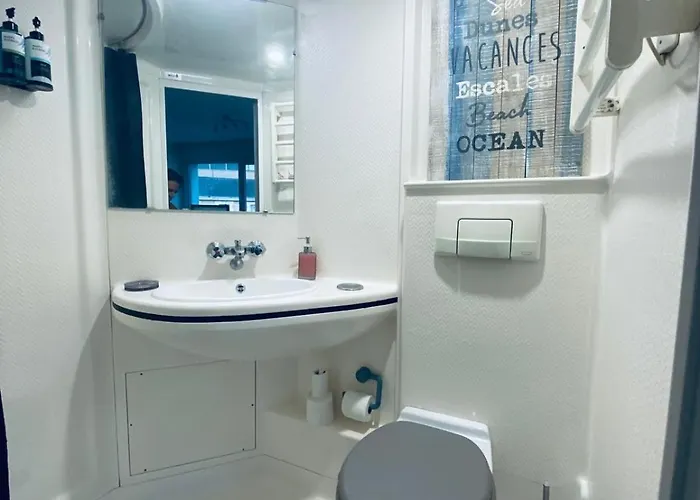 Quai 86 - Studio, Clim Mobile, Parking, Proche Gare & Centre *