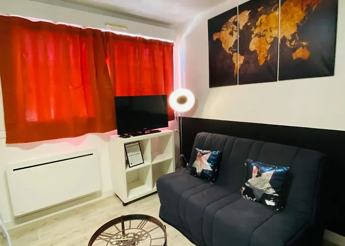 Apartmán Quai 86 - Studio, Clim Mobile, Parking, Proche Gare & Centre